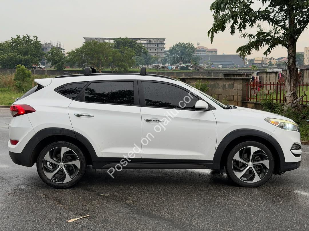 2016 Hyundai Tucson: Turbo Luxury at 23.5M