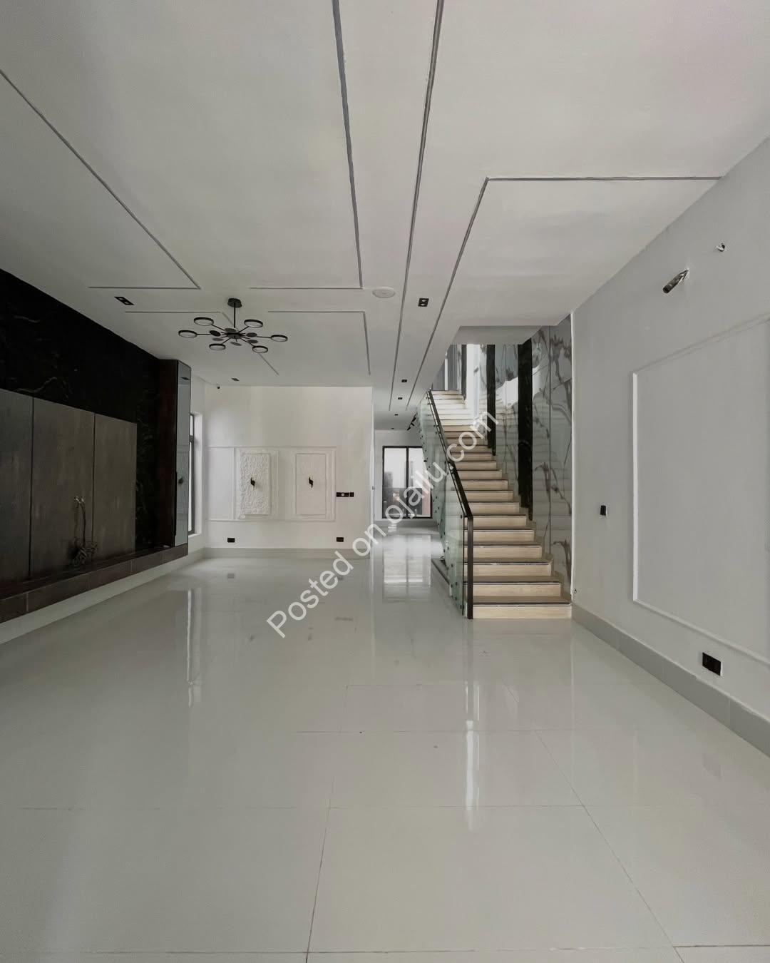 Your Next Level: 5BR Ready in Ajah – N250M