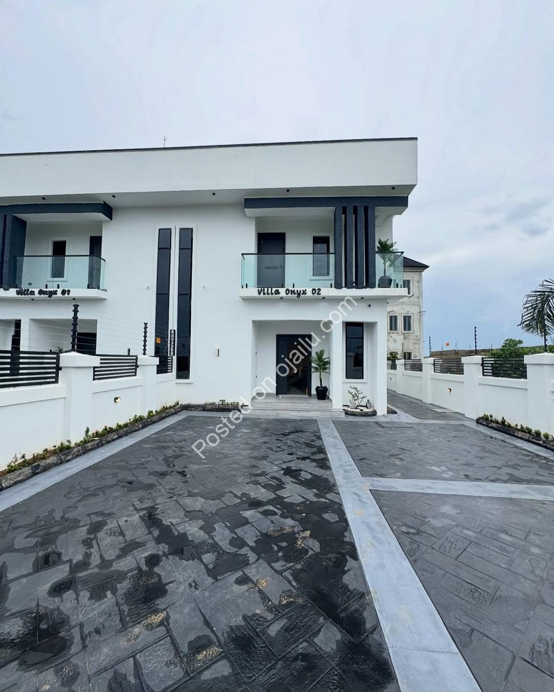 Your Dream Home Awaits: 4-Bed Duplex with Solar Inverter
