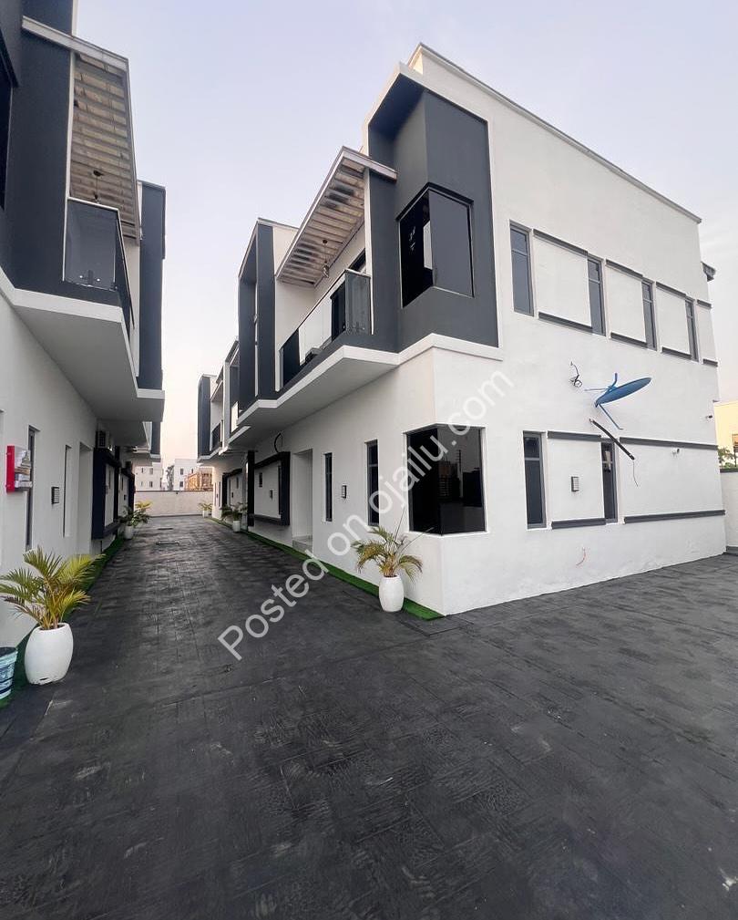 Modern Semi-Detached Duplex, Prime Ajah Location