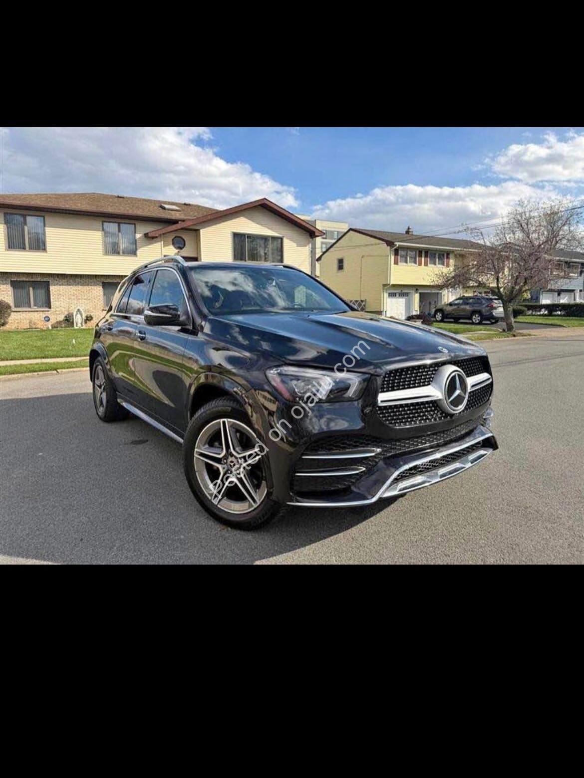 2022 Mercedes GLE350: Massage Seats & HUD, Just 60M