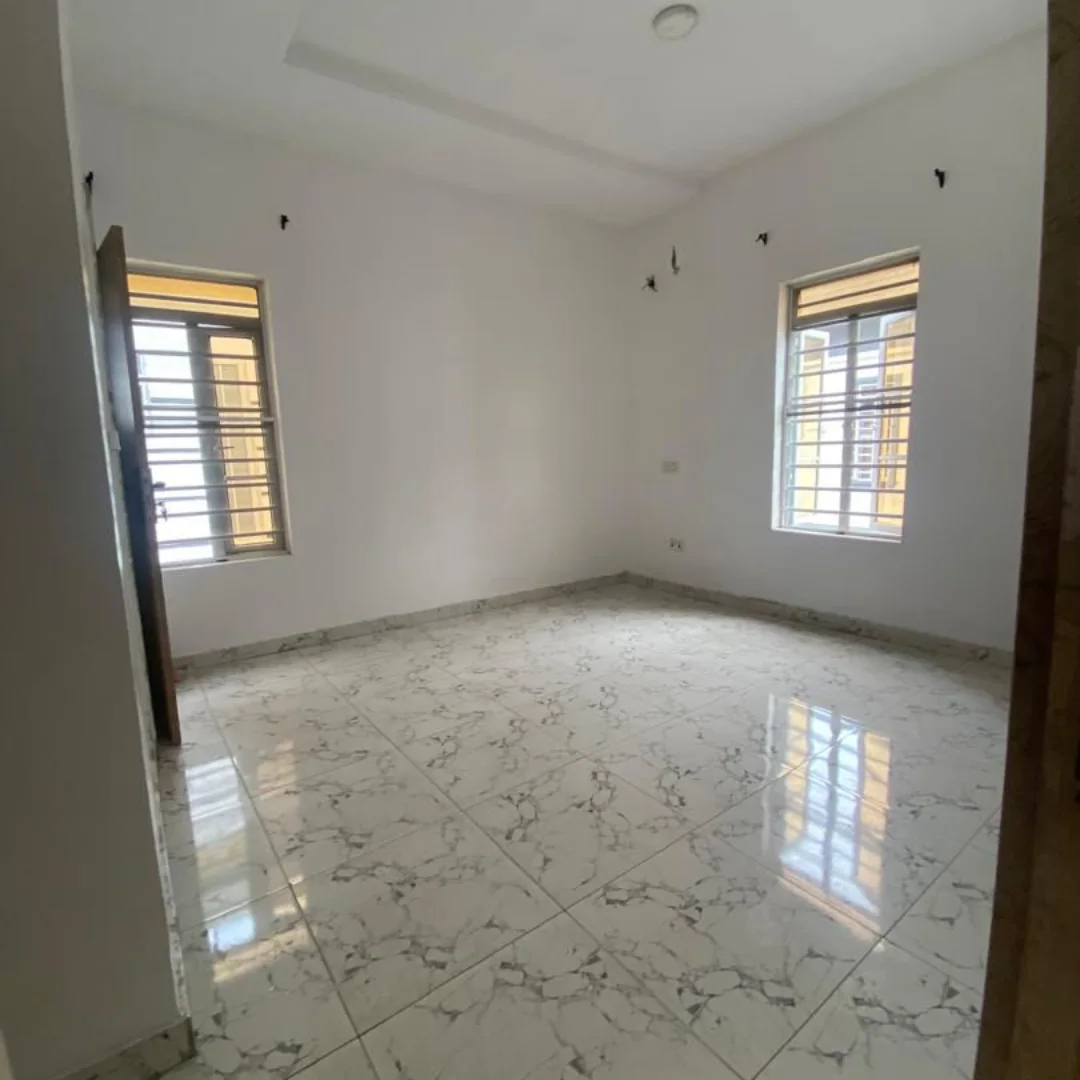 Unlock Resort Living in Lekki County: 5-Bed Duplex with BQ