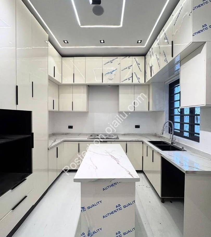 Lekki’s Most Sought-After Smart 5-Bed Duplex