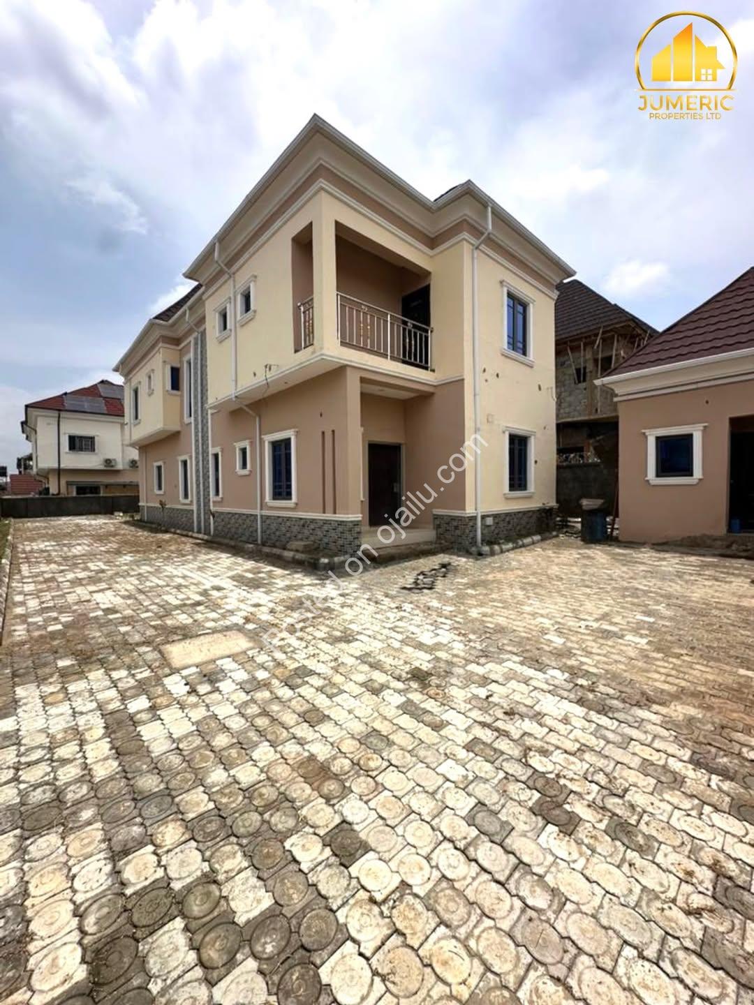Dream Home Awaits: 4BR Duplex in Gwarinpa