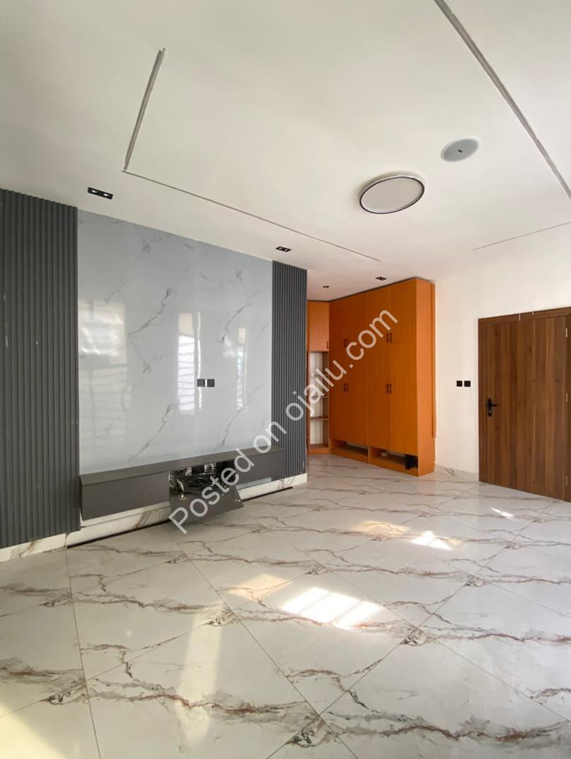 Brand New 4-Bed Stunner in Sangotedo