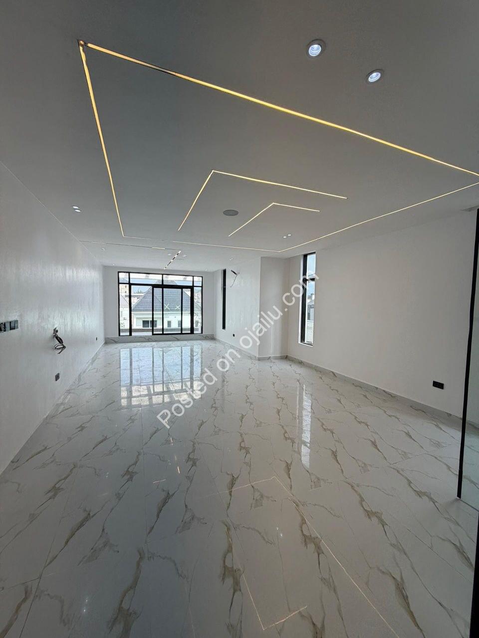 Your Private Ikota Estate with Cinema & Pool