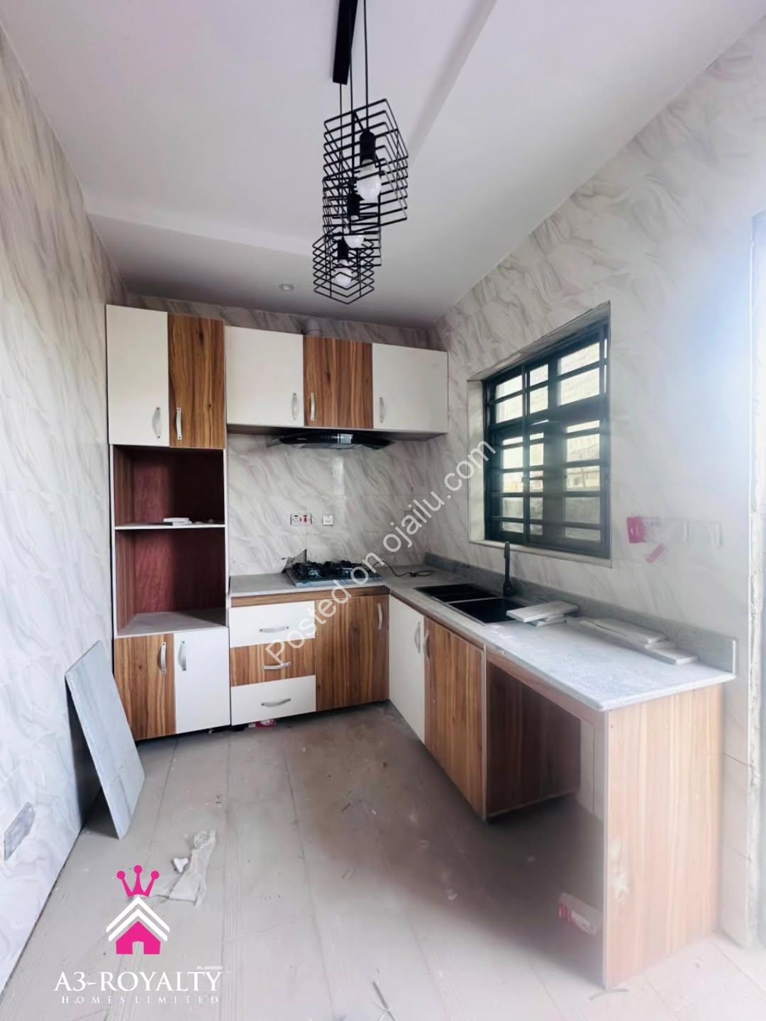 Move-In Ready Luxury 1/2BDR Apartments in Gated Estate