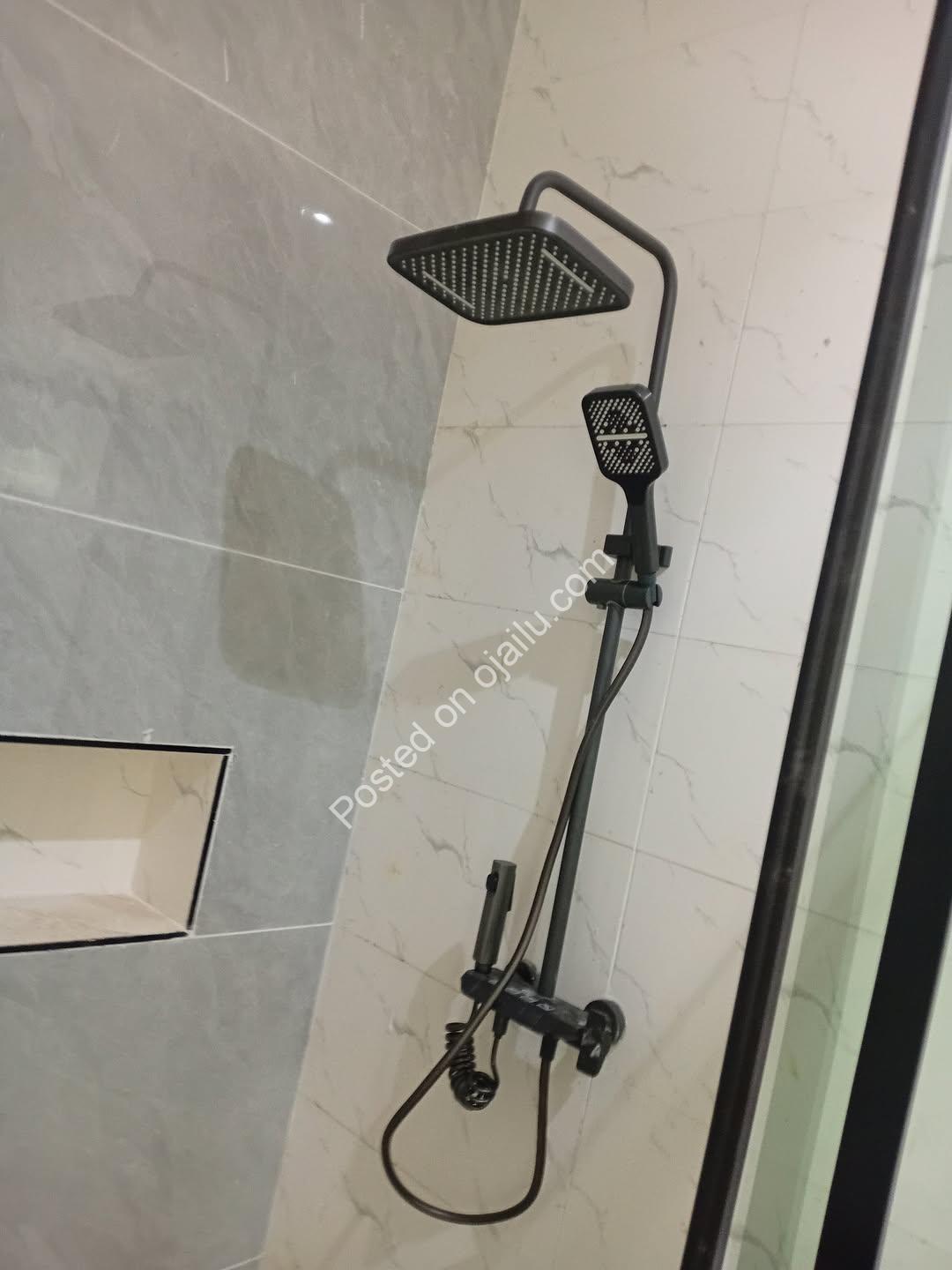 Sophisticated 2-Bedroom Ikate Apartment with Governor’s Consent