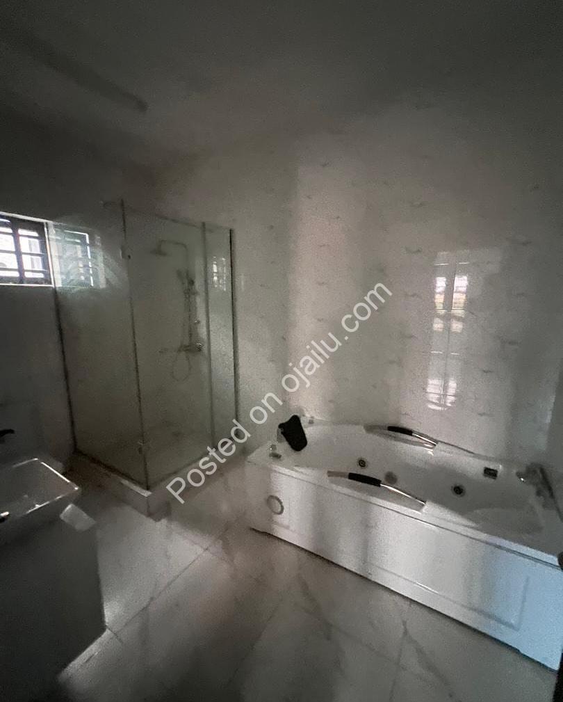 Modern Semi-Detached Duplex, Prime Ajah Location