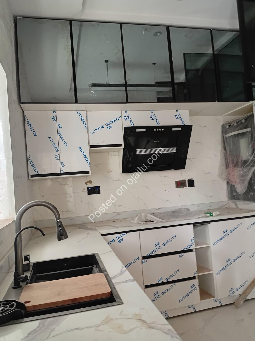 Sophisticated 2-Bedroom Ikate Apartment with Governor’s Consent