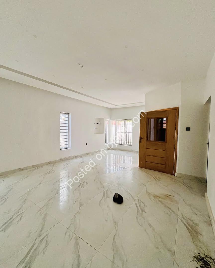 Enugu’s Finest: 3-Bed Ensuite Bungalow in Trans-Ekulu