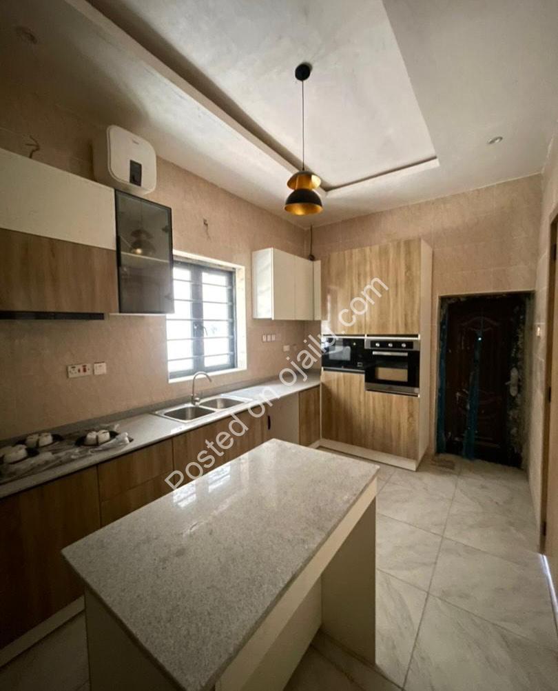 Dream Home Awaits: 4-Bed Semi-Detached Duplex in Orchid Lekki