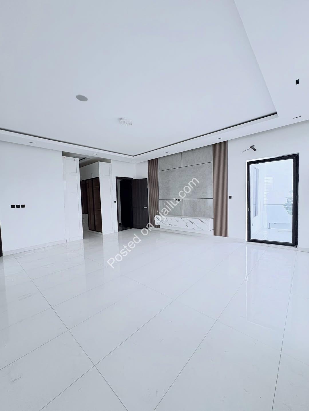 Experience 350M Smart Luxury in Chevron Lekki