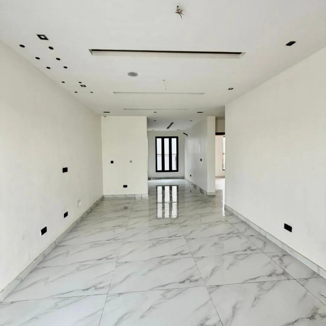 Unveil Serenity: 2-Bed Ologolo Gem with 24hr Power