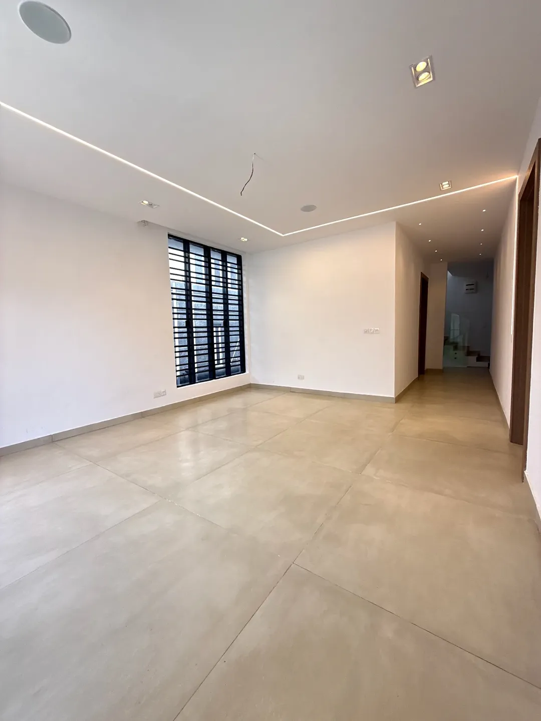 # Unlock Resort-Style Living: En-suite Cinema, Gym & Pool
