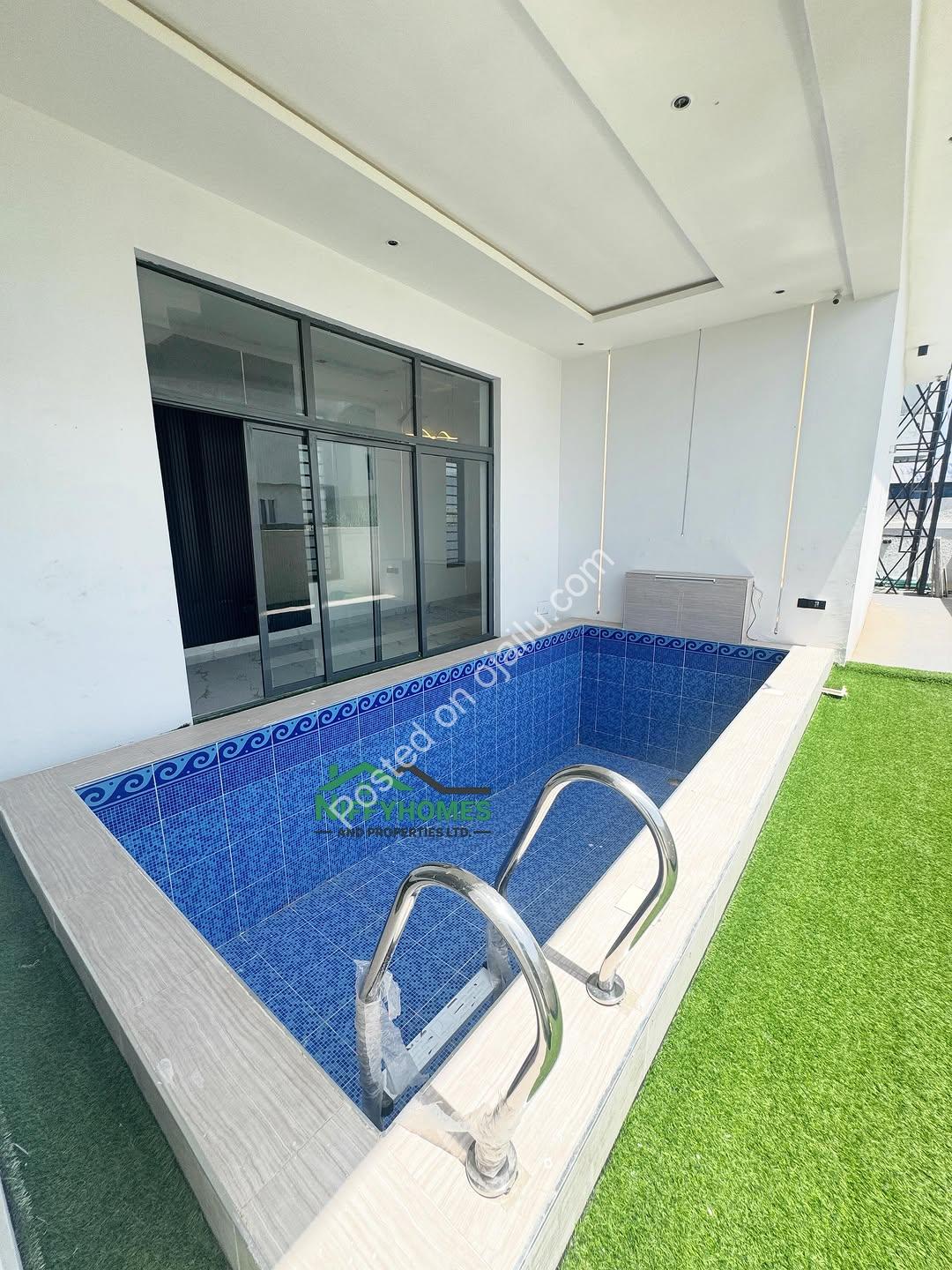 5-Bed Duplex in Ajah: Pool & Premium Finishes