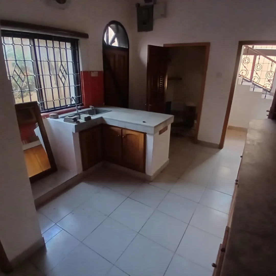 4-Bed Semi-Detached Home + BQ in Prime Lekki Phase 1 | Mixed-Use