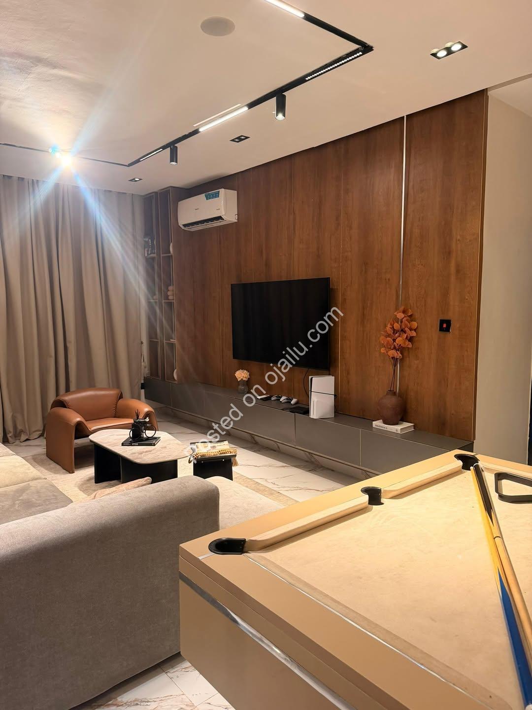 Rent Ikate’s Finest: 2BR with Inverter, Pool & PS5
