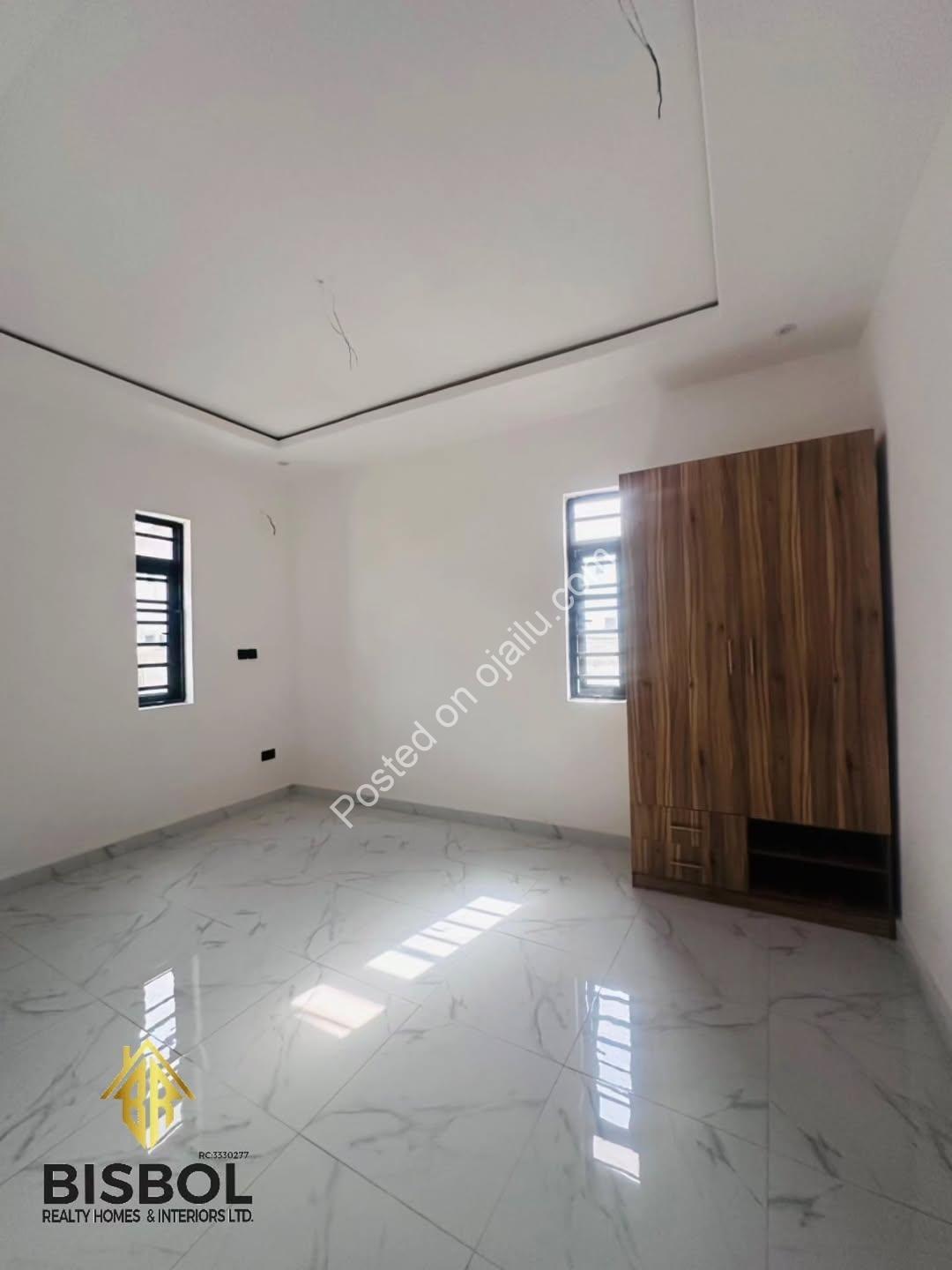 Move-In Ready: Fully Furnished 2/3 Bed in Ajah