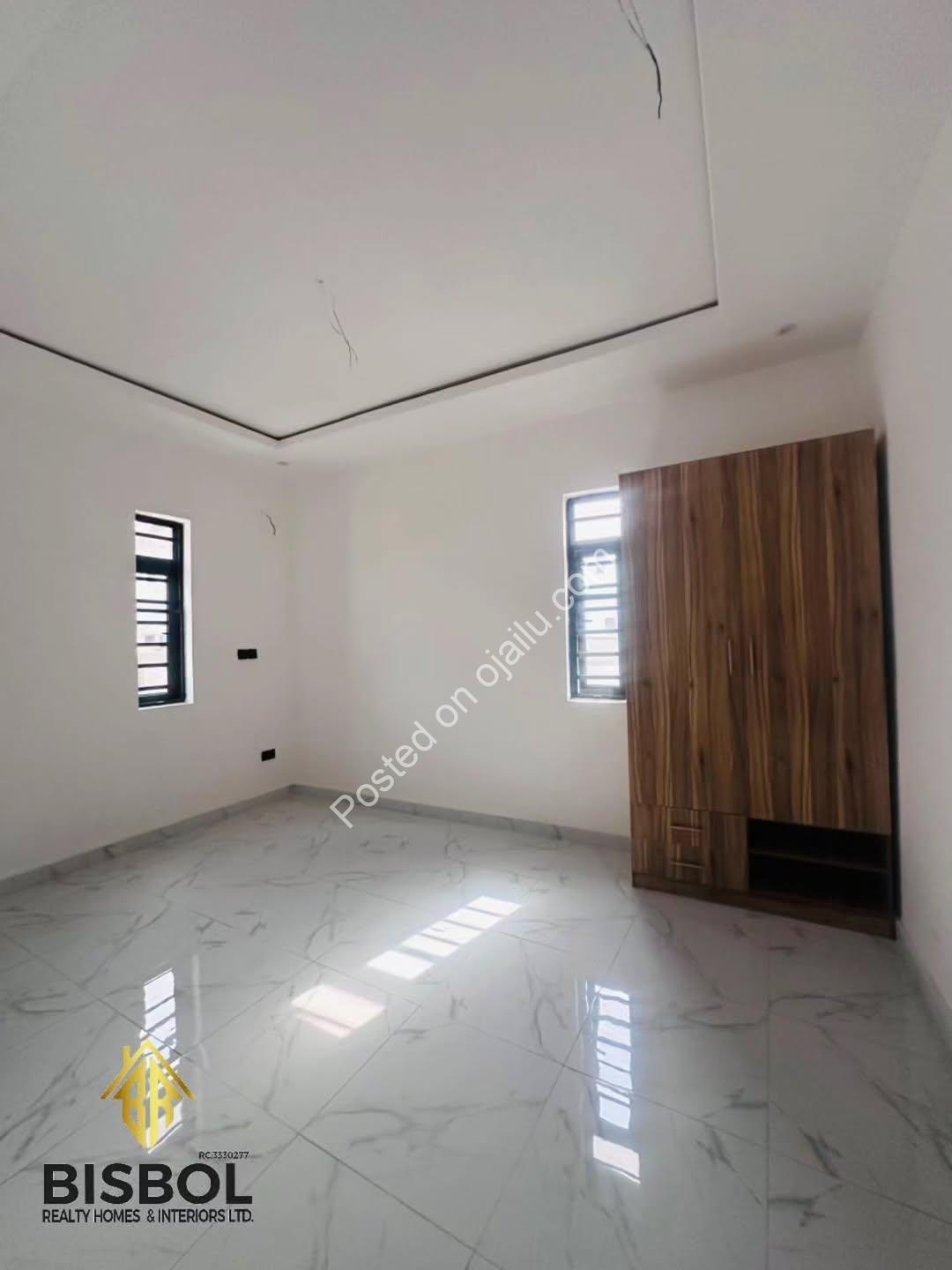 Move-In Ready: Fully Furnished 2/3 Bedroom in Ajah!