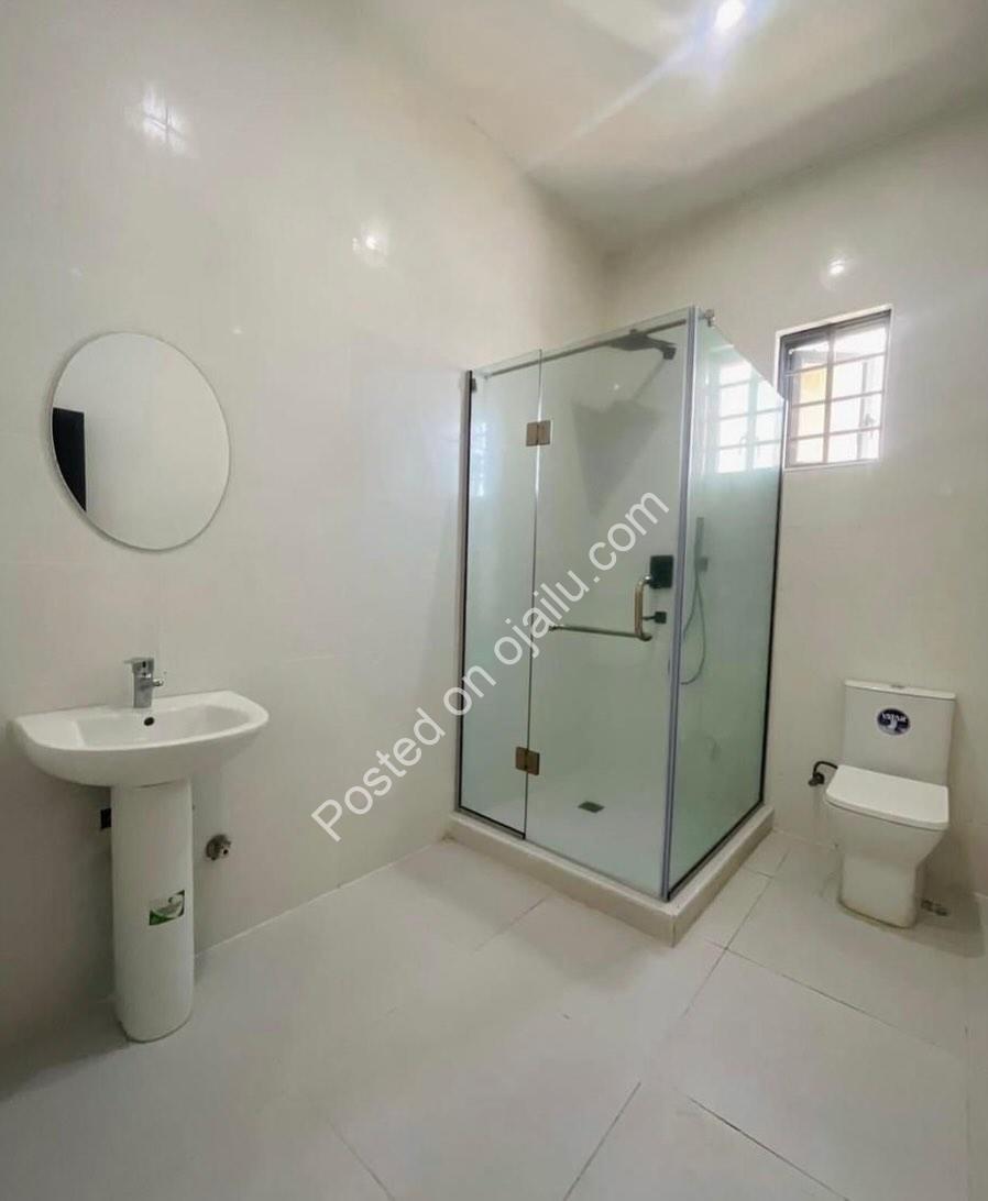 Contemporary 3-Bed Terrace in Prime Ajah Gated Estate