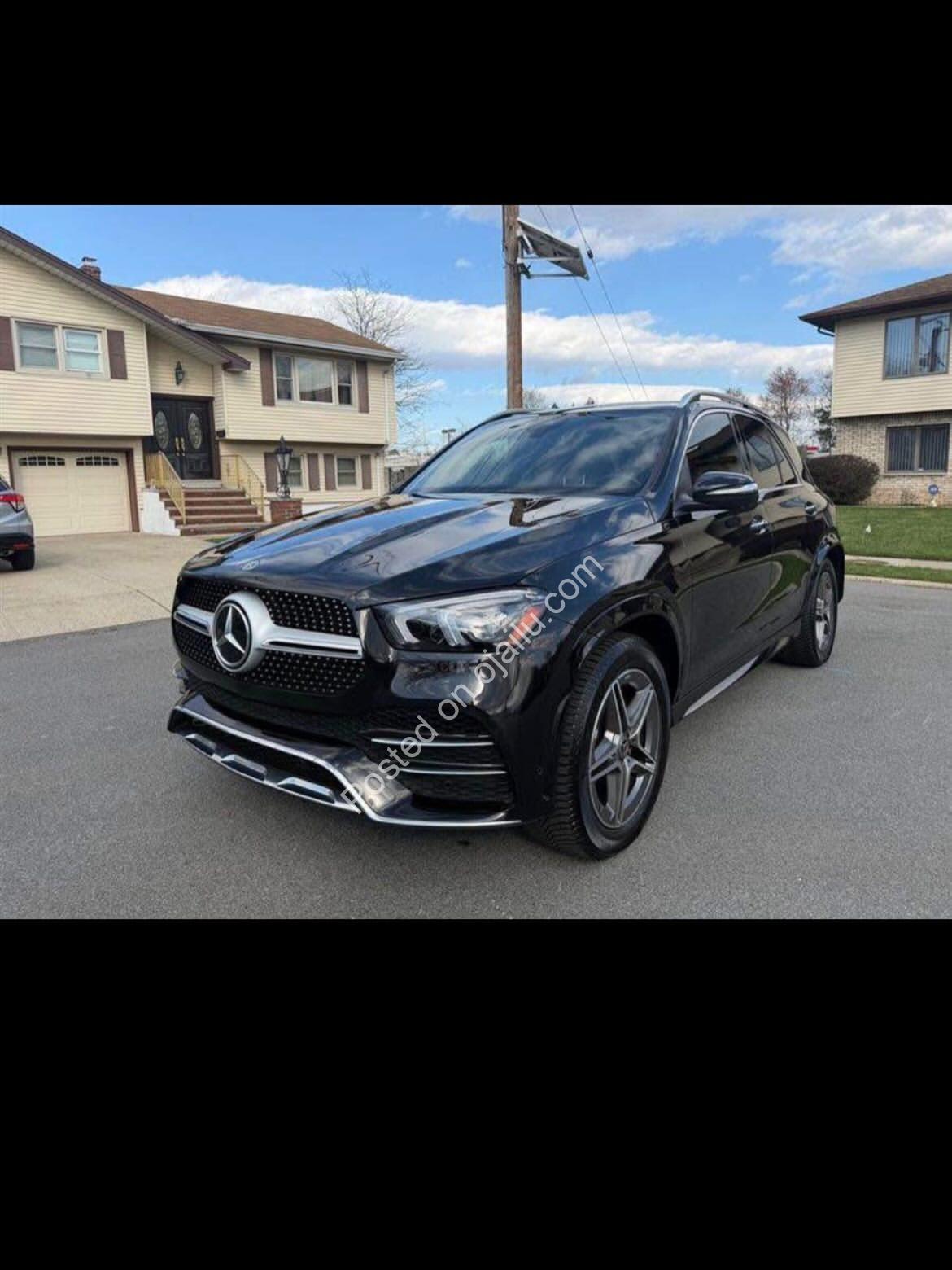 2022 Mercedes GLE350: Massage Seats & HUD, Just 60M