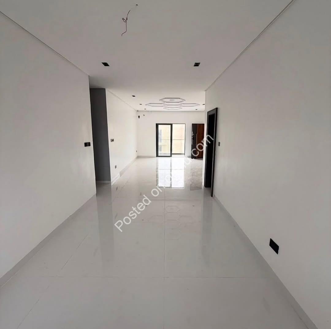 Smart 3-Bed Haven with Alexa & BQ in Jahi