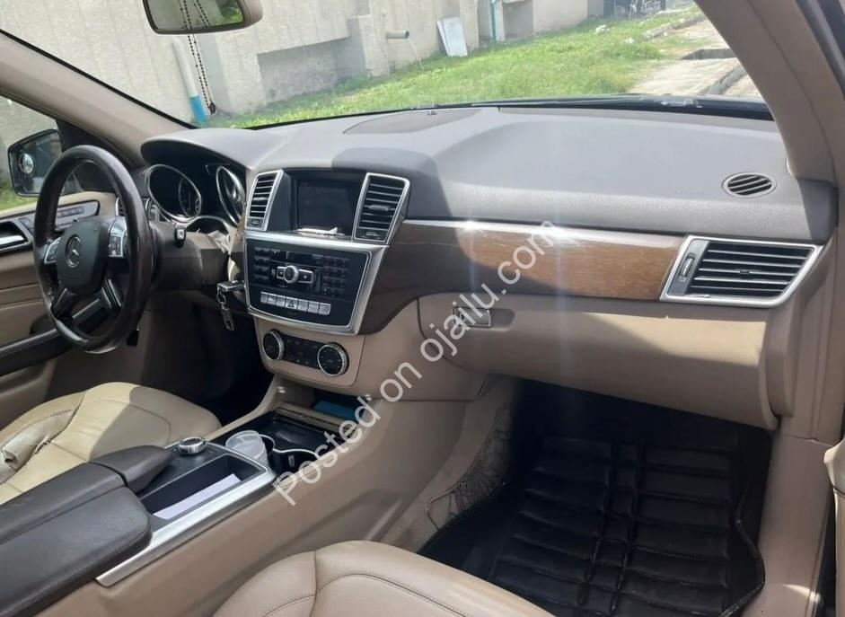 2013 ML350: Luxurious & Commanding Ride, 13.8M Today!