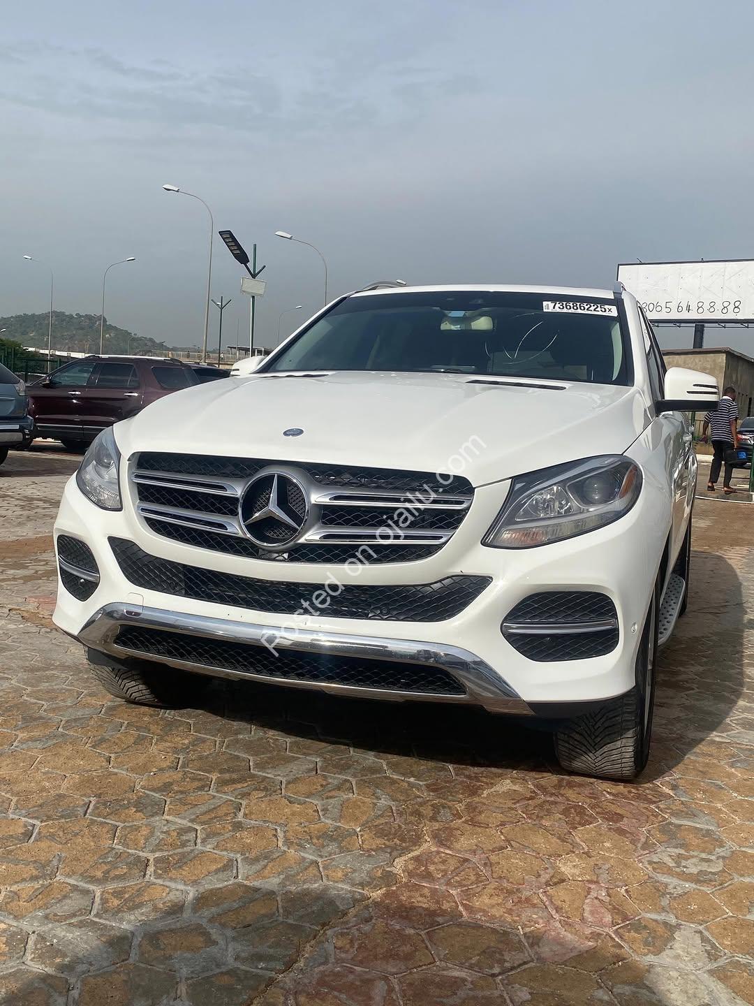 Abuja’s Finest GLE 350 – Drive Today!