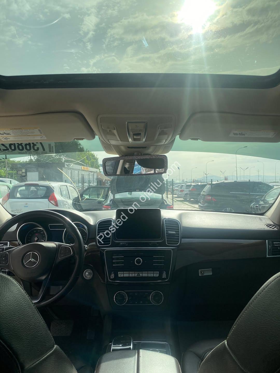 Abuja’s Finest GLE 350 – Drive Today!