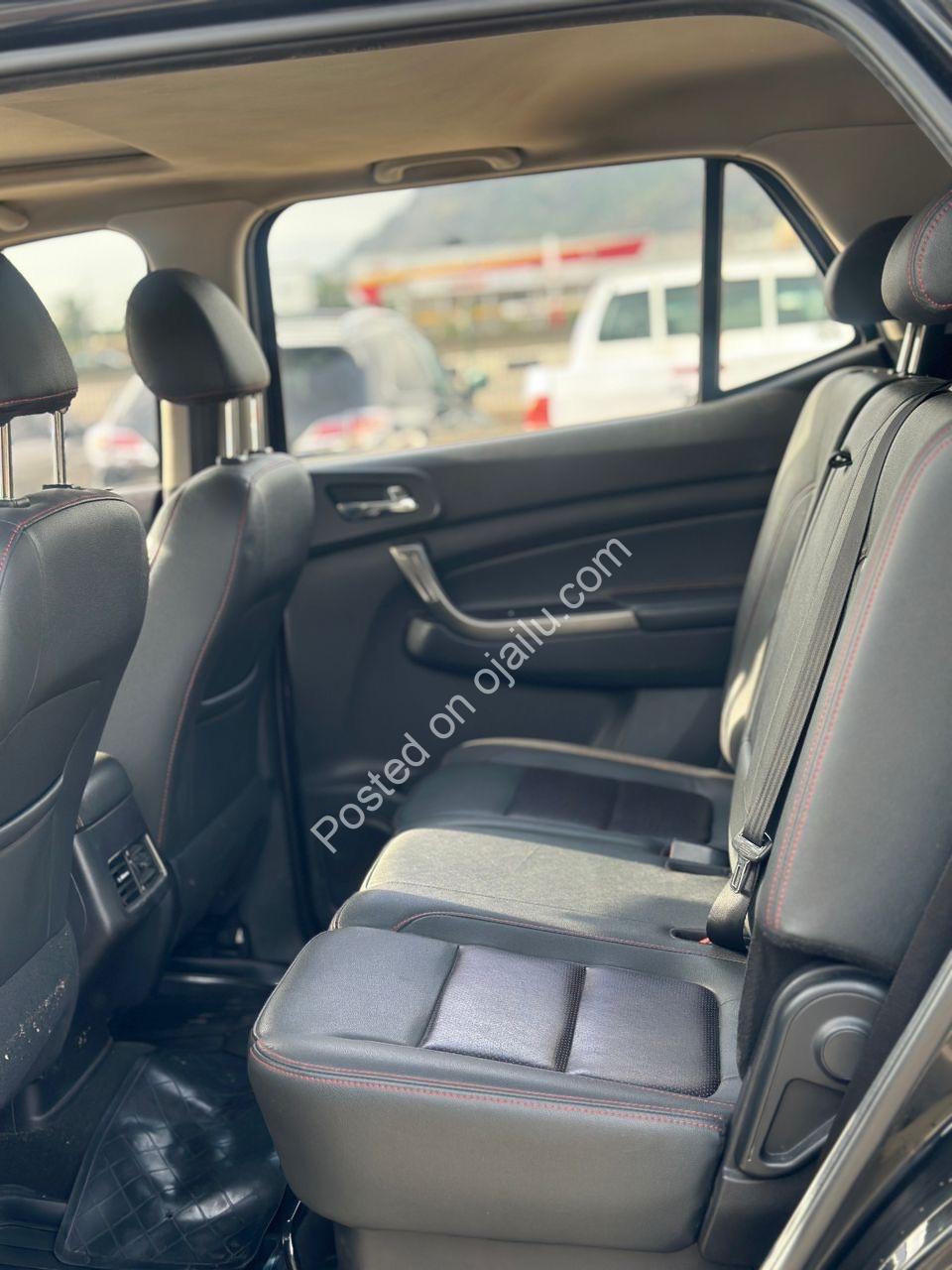 7-Seater Power: 2022 Changan CX70, Drive Away!