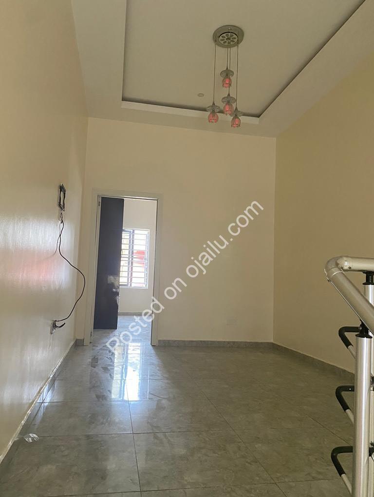 Chevron Dream Home: 3BD + BQ, CofO ✅