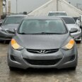 Clean Hyundai Elantra: Accident-Free & Ready for 2026!
