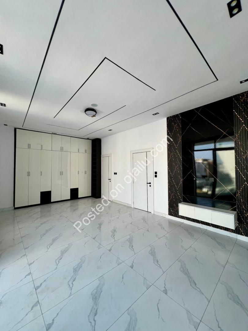Stylish 4-Bed with BQ in Secure Ajah Estate