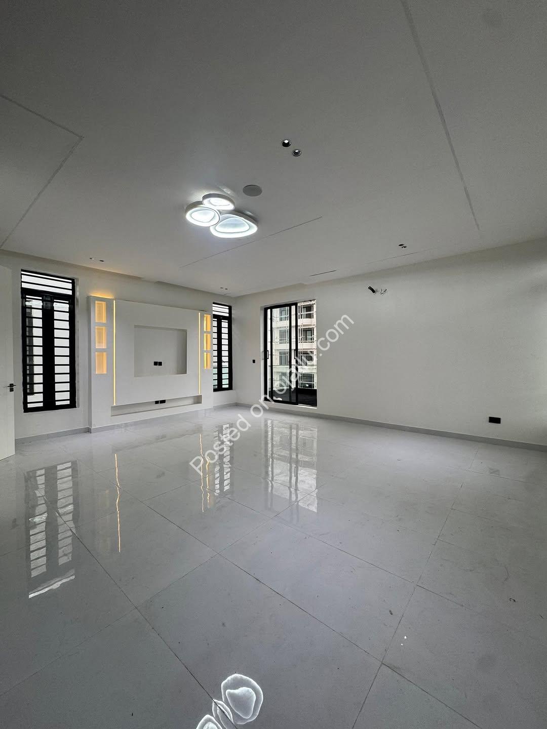Lekki Sanctuary: Where Luxury Lives, Not Just Claims