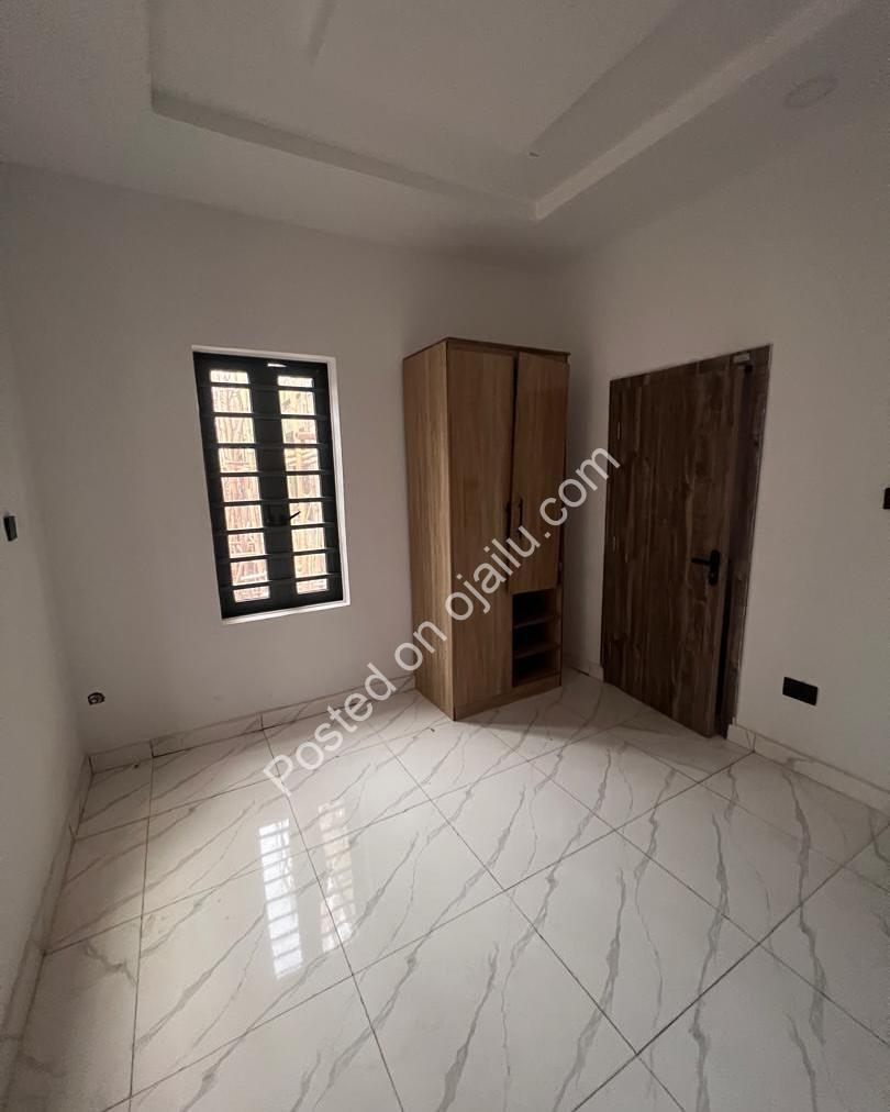 Lekki’s Finest: 4-Bed Ensuite Haven, 150M