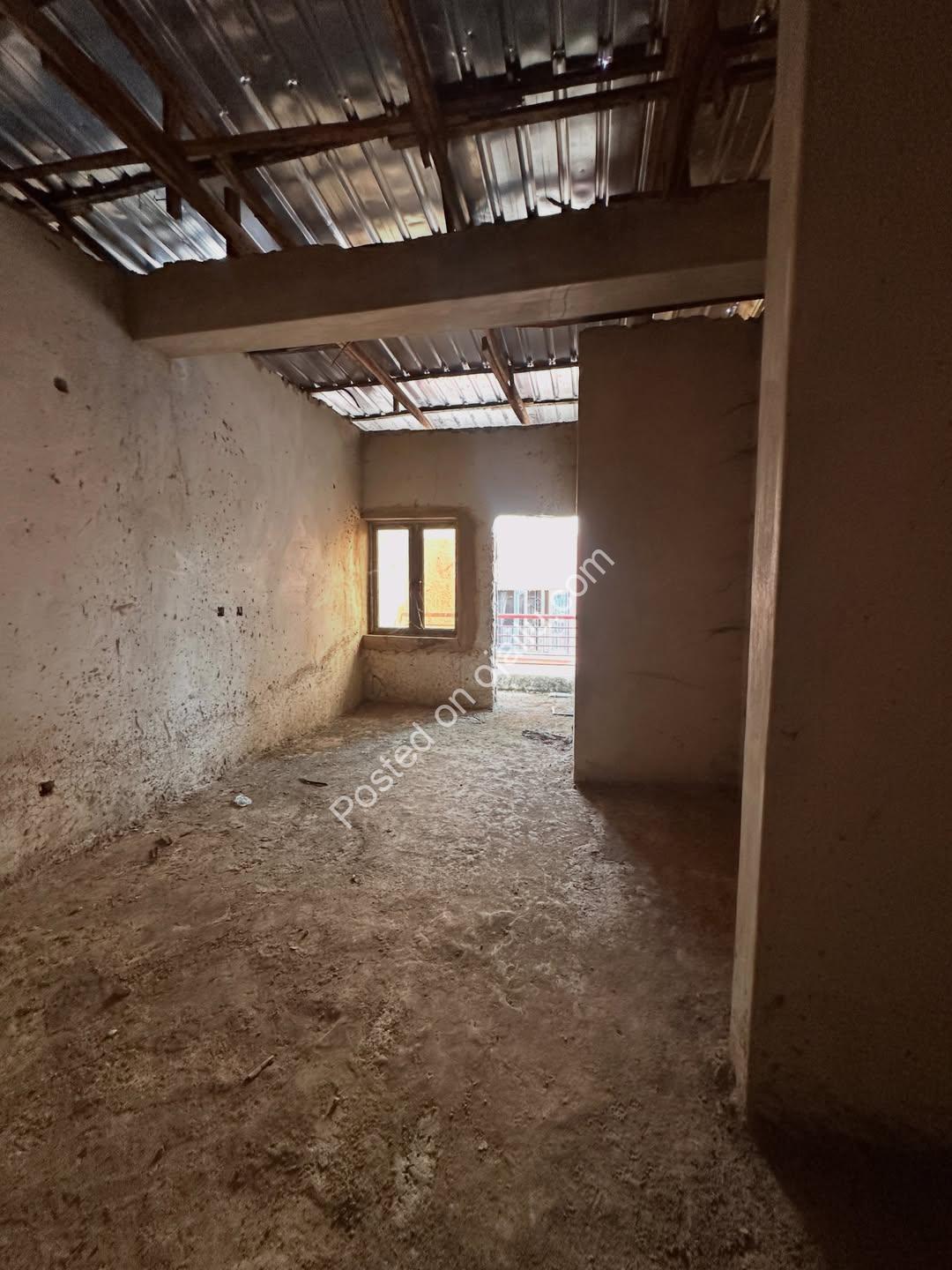 Your Dream Home Awaits: 4BR Duplex + BQ in Lifecamp