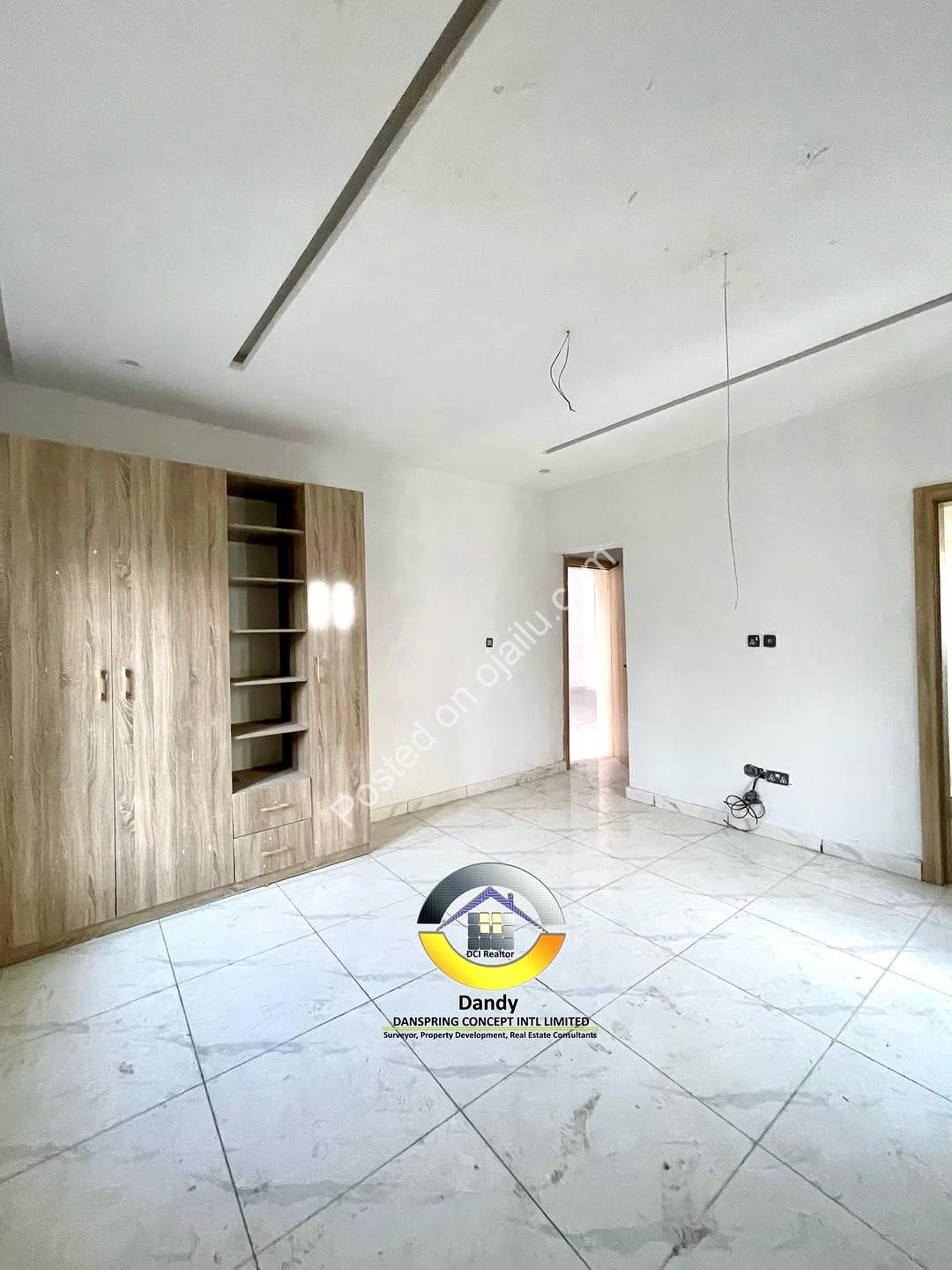 Brand New 3BR Ensuite Apartments in Ologolo Lekki