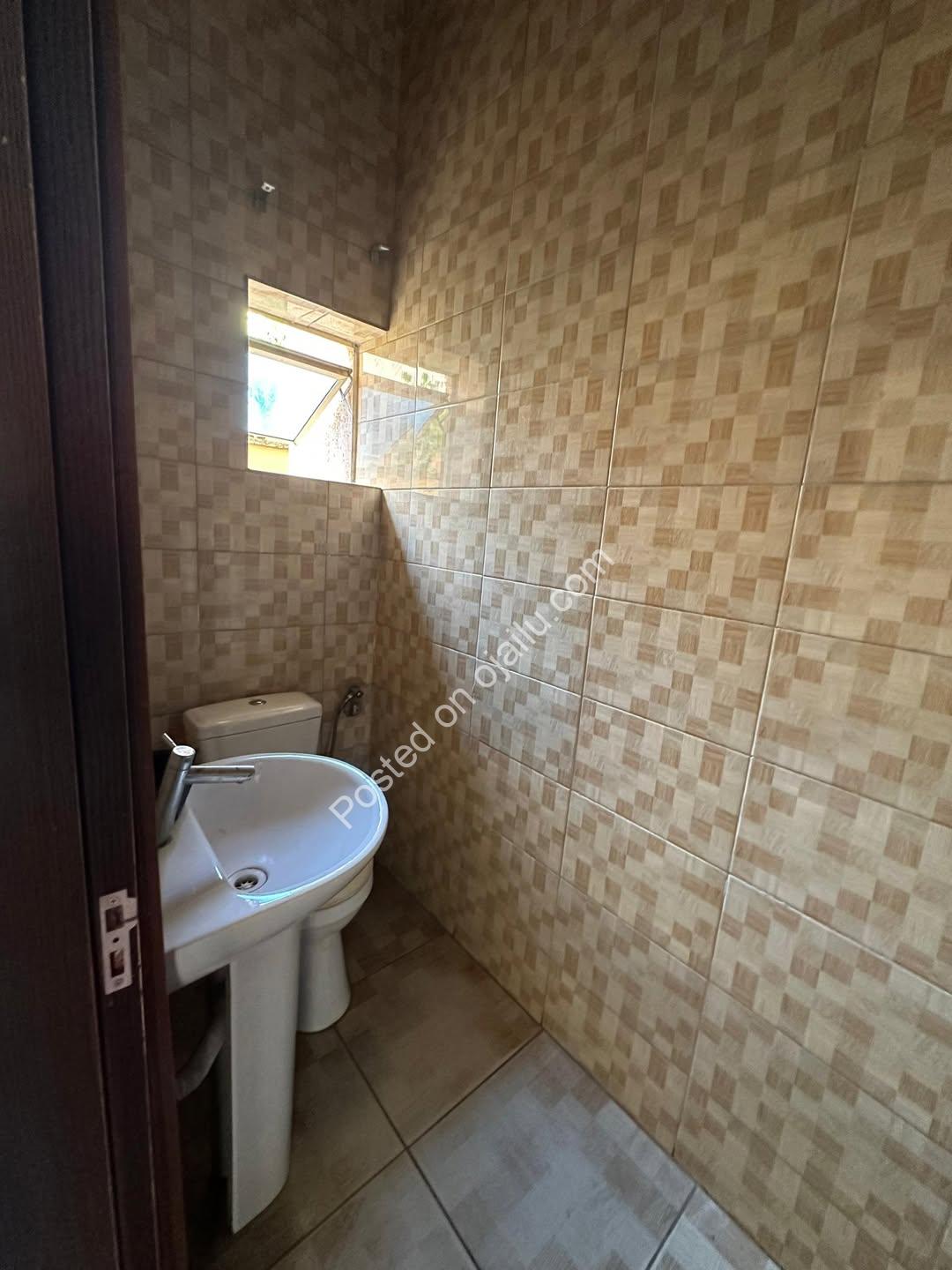36 En-suite Offices: Prime Wuse Zone Investment