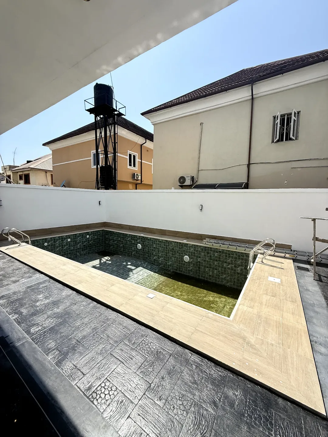 # Unlock Resort-Style Living: En-suite Cinema, Gym & Pool