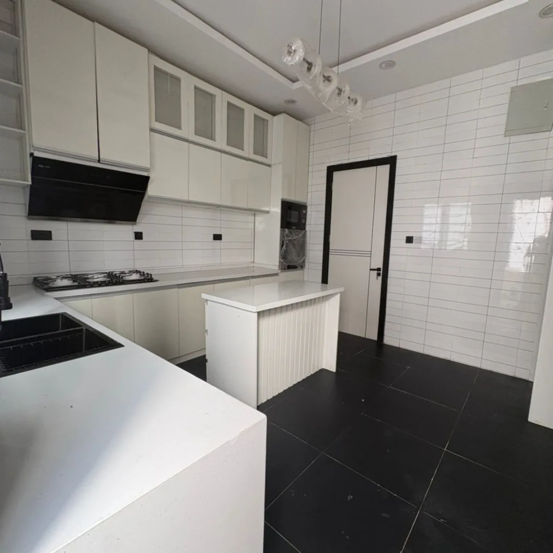 18hrs Power, 4-Bed Duplex with BQ in Orchid Lekki