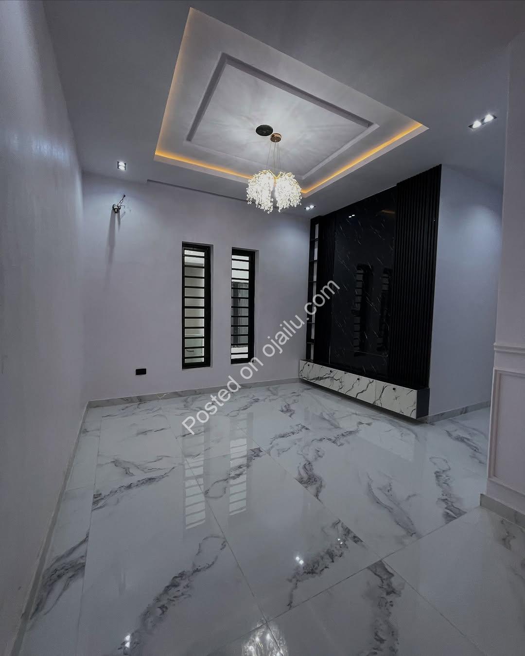 **Jacuzzi & Pool Oasis: 5BR Ikota Duplex – 400M**