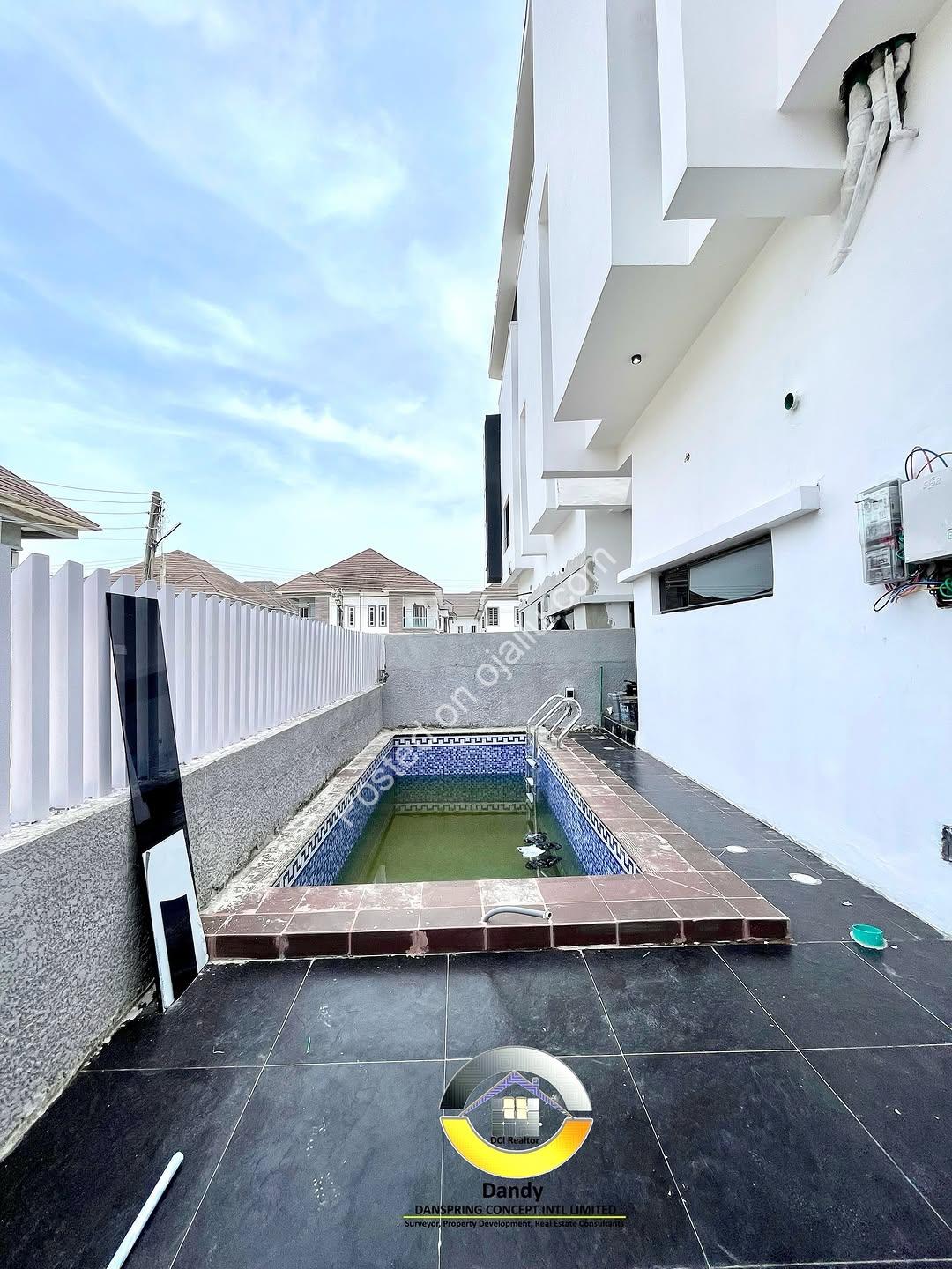 Brand New 5-Bed Duplex with Pool in Lekki