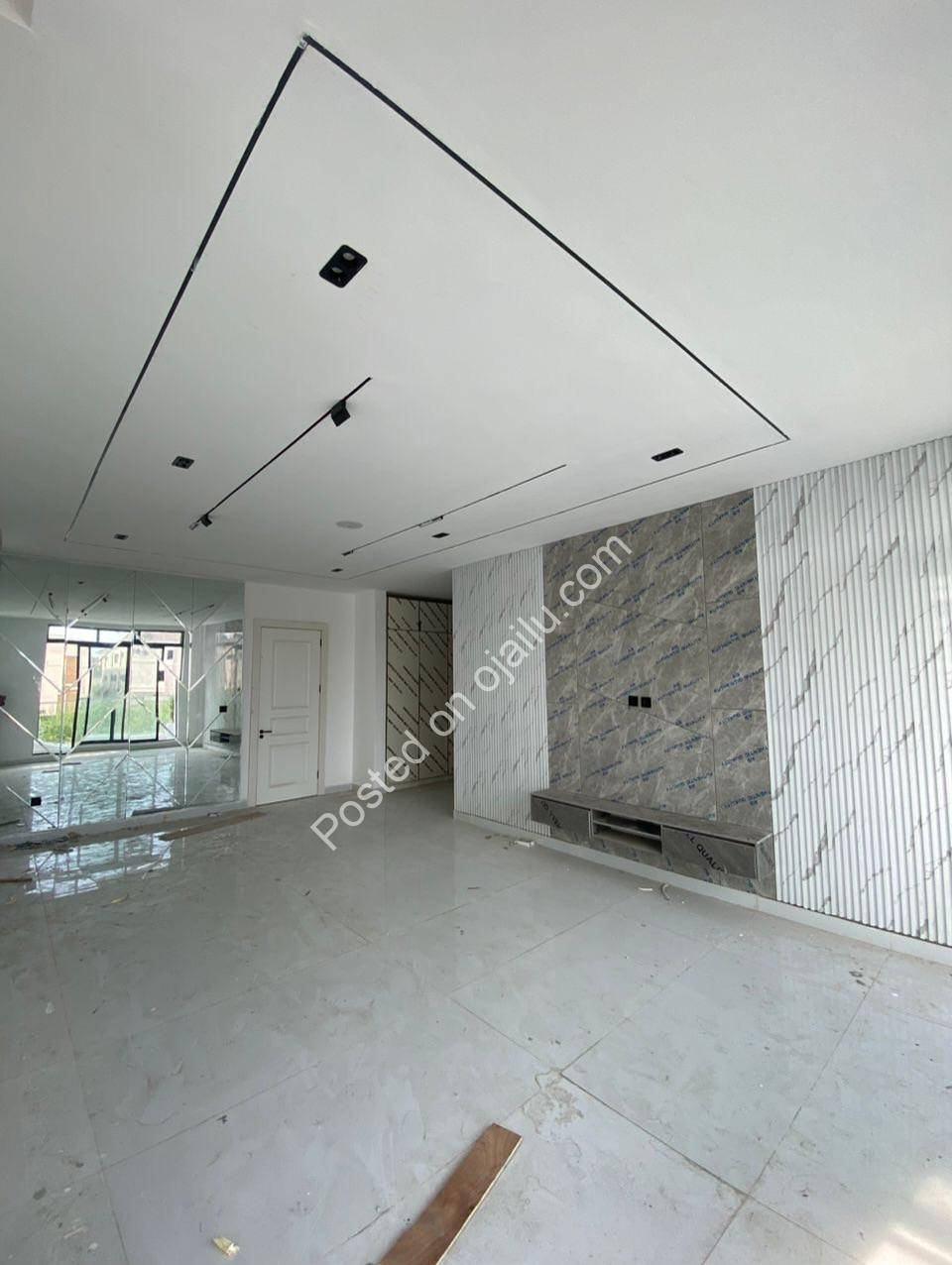 Ikate’s Finest: 5-Bed Brand New Home with Cinema