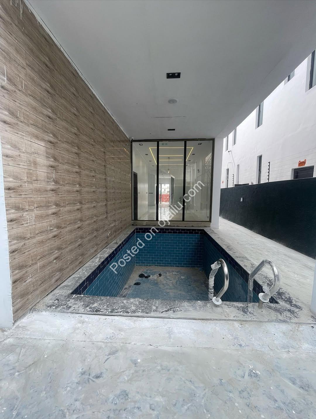 Modern 5-Bed Sanctuary w/ Pool & Bluetooth Sound