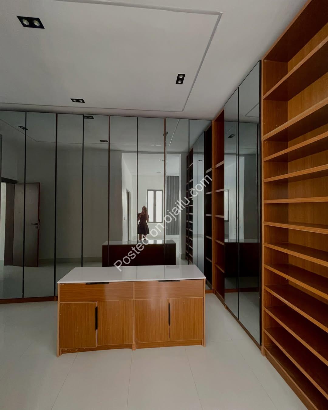 Your Next Level: 5BR Ready in Ajah – N250M