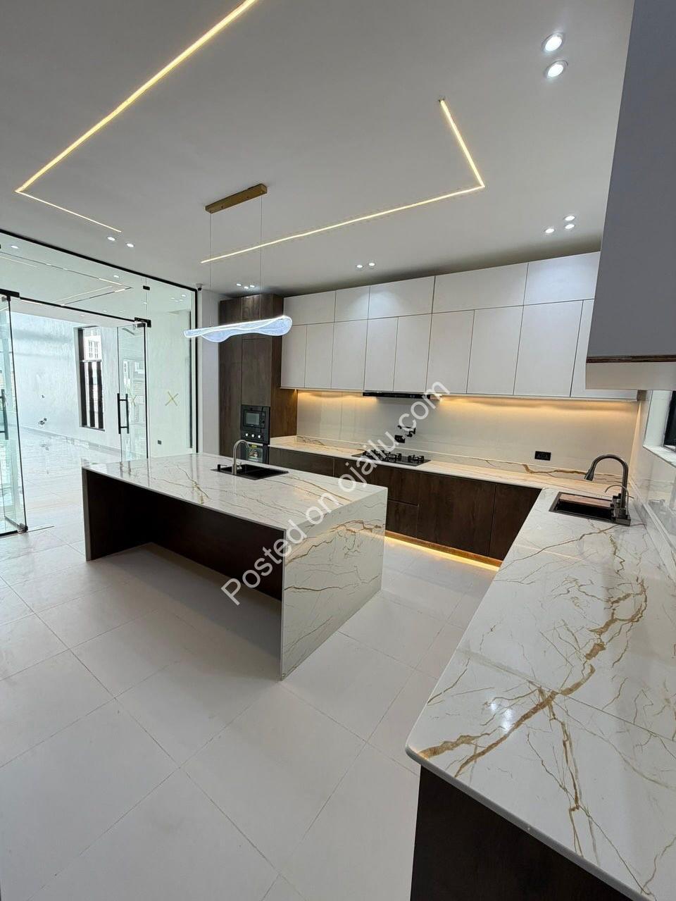 Your Private Ikota Estate with Cinema & Pool