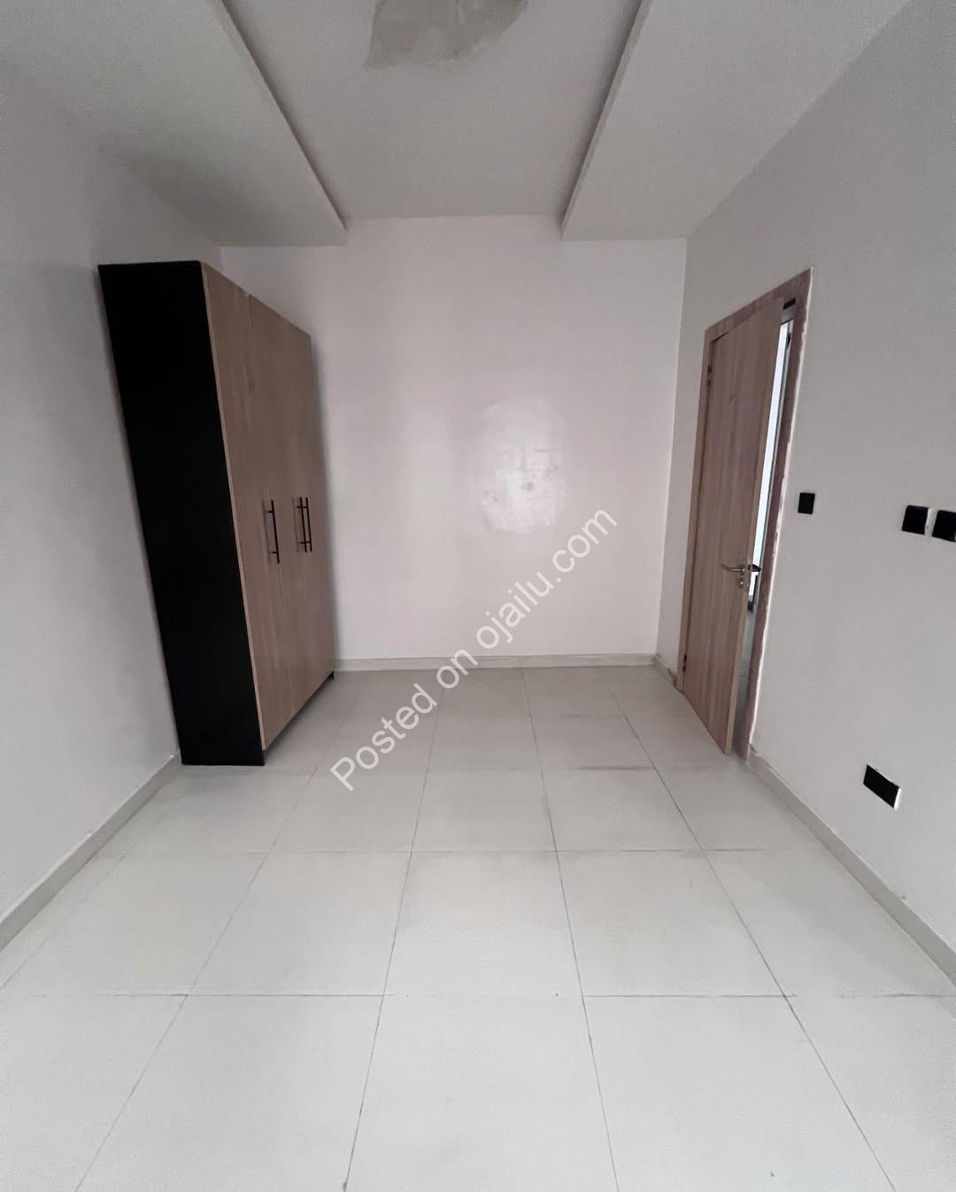 4 BEDROOM SEMI DETACHED DUPLEX