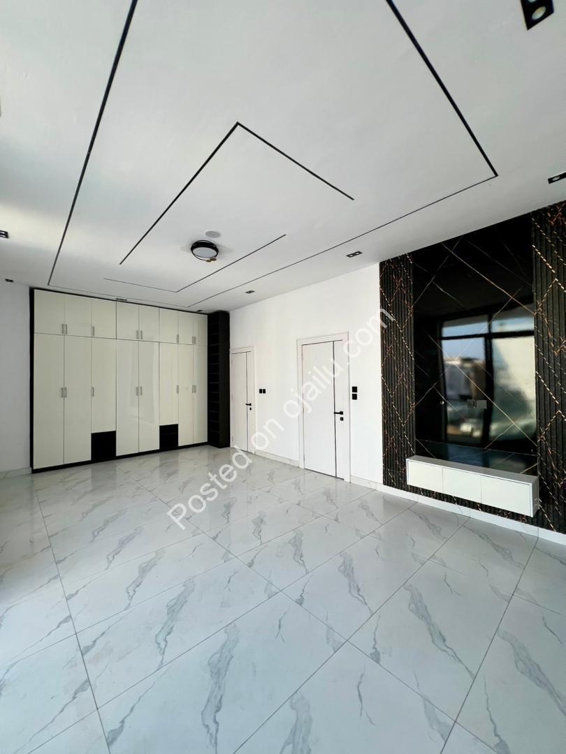 Stylish 4-Bed with BQ in Secure Ajah Estate