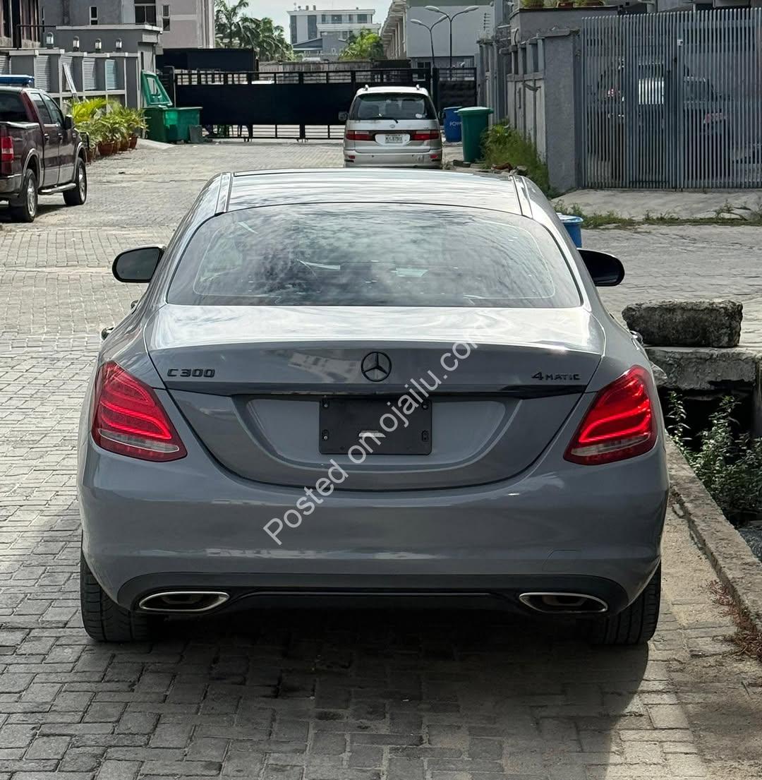 2020 Merc C300 Full Option, Double Pano – Immaculate